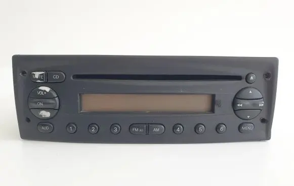 Iveco Daily 35.8 - 9 Radio/CD/DVD/GPS head unit 7607005081