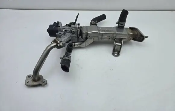 Toyota Prius+ (ZVW40) EGR valve 2562037120
