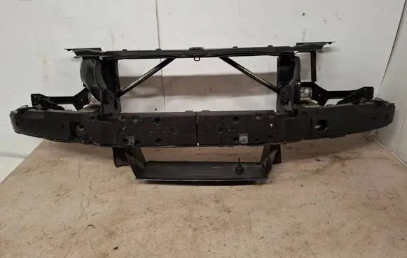 BMW 5 E60 E61 Radiator support slam panel