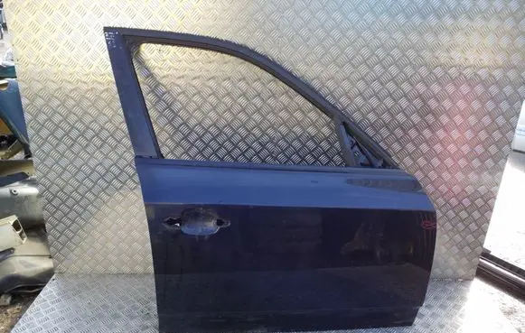 BMW X3 E83 Front door
