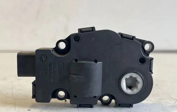 BMW X3 F25 Air flap motor/actuator T1015556H 5FB43603 EFB43603