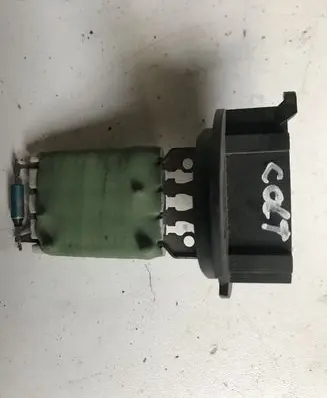 Mitsubishi Colt CZ3 Heater blower motor/fan resistor 2R15K R27K R74K
