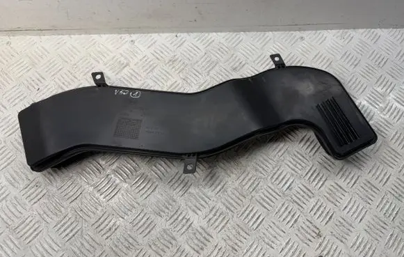 Volvo V50 Air intake duct part 30683959 4N5110B768AF