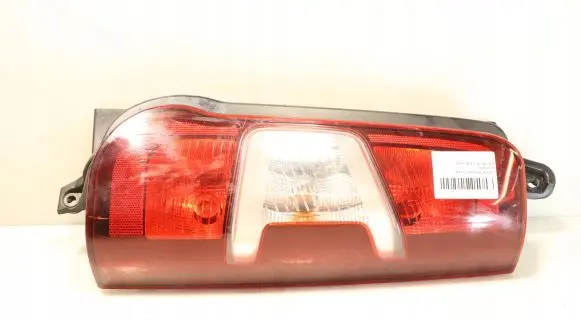 Opel Combo E Rear/tail lights