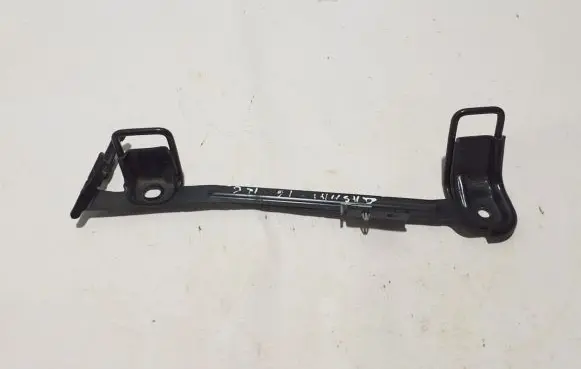 Nissan Qashqai Front passenger seat console base 883924EA0A