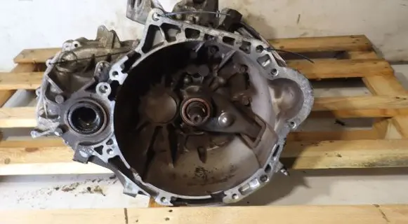 Hyundai Elantra VI Manual 6 speed gearbox M6CF1