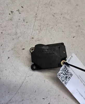 Volvo V70 Air flap motor/actuator 210302