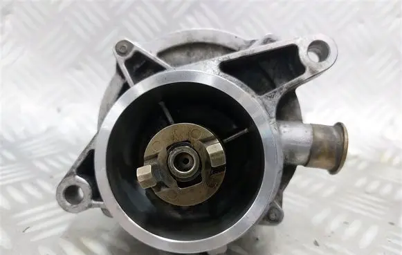 BMW 7 E65 E66 Vacuum pump 2248632