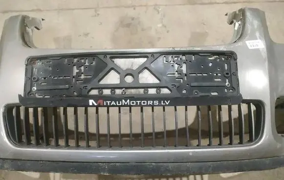 Skoda Roomster (5J) Front bumper lower grill 