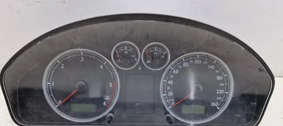 Volkswagen Sharan Speedometer (instrument cluster) 7M3920800H