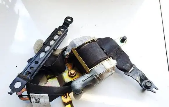 Subaru Legacy Rear seatbelt H074101 R1320