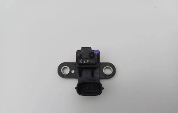 Mitsubishi Carisma Crankshaft position sensor J5T20171