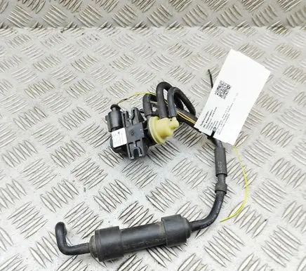 Audi Q3 F3 Turbo solenoid valve 1K0906627B 04L131051AL