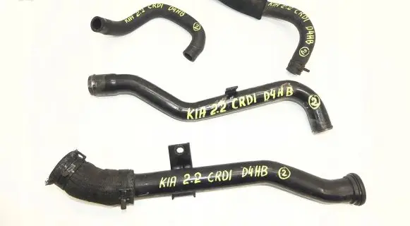 KIA Sorento Engine coolant pipe/hose