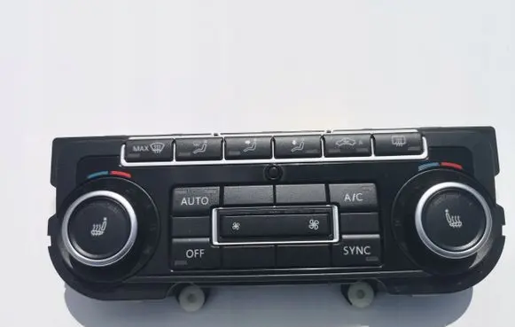 Volkswagen Tiguan Climate control unit