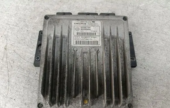 Renault Clio III Engine control unit/module ECU 8200911560