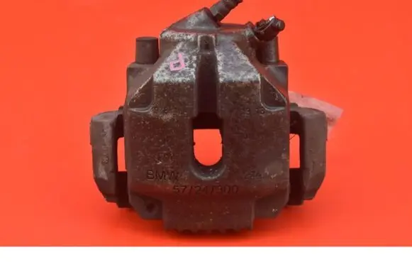 BMW X3 E83 Front brake caliper