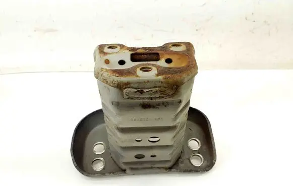 Toyota Yaris Front bumper shock/impact absorber 354020L166 354070L156