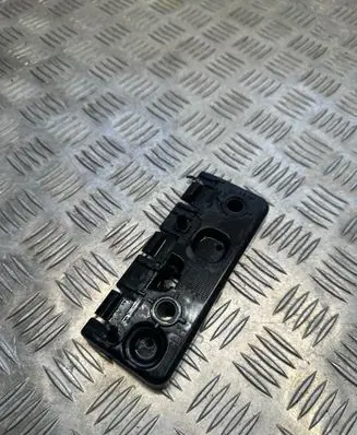 Volvo XC90 Front bumper mounting bracket 31378134