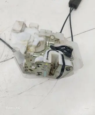 Subaru Outback Rear door lock