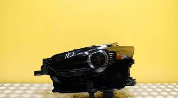 Mazda CX-30 Headlight/headlamp DGJ1-51040 2242