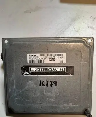 Ford Focus Engine control unit/module 7M5112A650AFC S118934202C