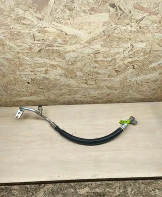 Jeep Grand Cherokee Air conditioning (A/C) pipe/hose 68161178AA