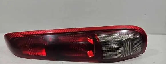 Nissan X-Trail T30 Rear/tail lights