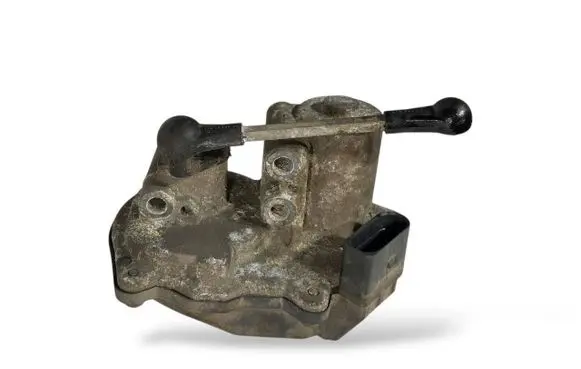 Skoda Octavia Mk2 (1Z) Intake manifold valve actuator/motor 06F133482B