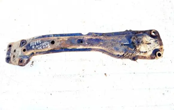 Nissan X-Trail T30 Front subframe