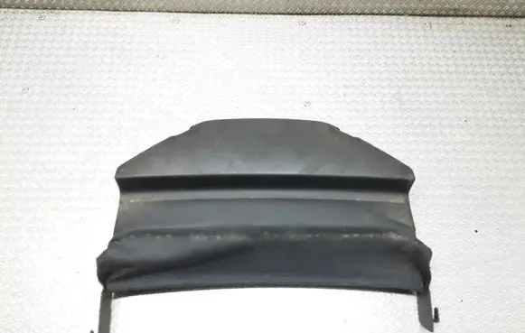 Steering wheel column trim