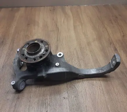 Mercedes-Benz E W213 Front wheel hub A2133324800