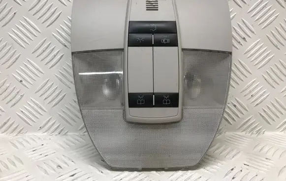 Mercedes-Benz A W169 Front seat light A1698200401