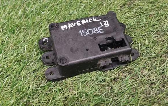 Ford Maverick Air flap motor/actuator 1508E