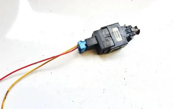 Volvo S60 Brake pedal sensor switch 8622064 04w324