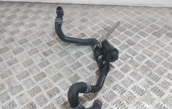 Mercedes-Benz E W238 Engine coolant pipe/hose A2742002451