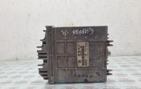 Volkswagen Sharan Engine control unit/module 028906021GT