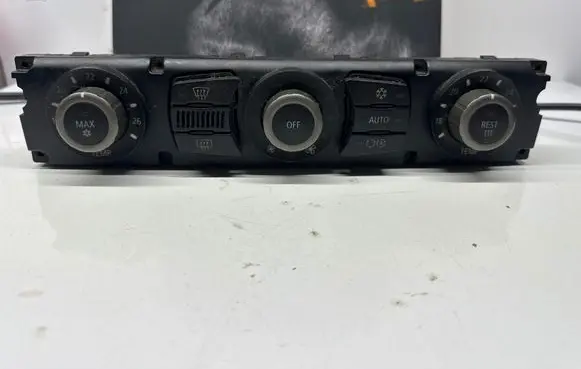 BMW 5 E60 E61 Climate control unit 6946981 64116946981