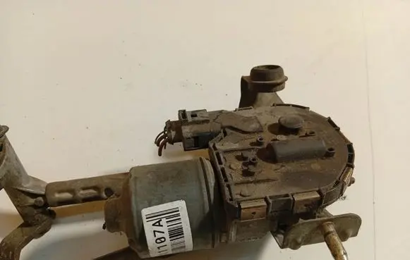 Seat Altea Wiper motor 1137328334