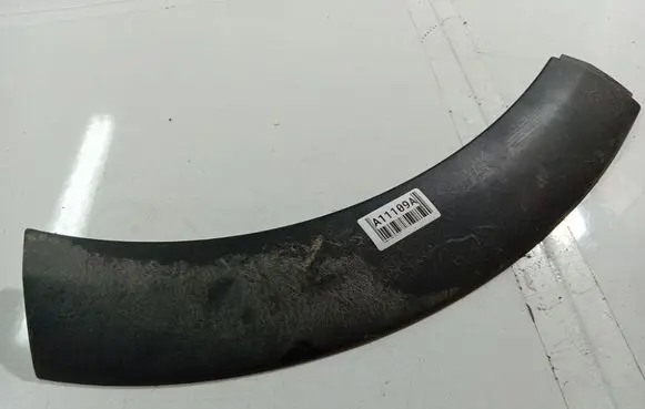 Peugeot 406 Front arch trim 1505864