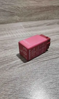 Volvo S70 V70 V70 XC Other relay 9472575
