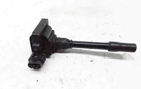 Mitsubishi Carisma High voltage ignition coil FK0138