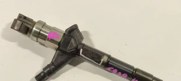Nissan Primera Fuel injector 16600AU600 LC062468