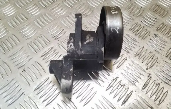Toyota RAV 4 (XA20) Other engine part 