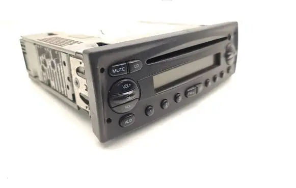 Iveco Daily 35 - 40.10 Radio/CD/DVD/GPS head unit 7620000093 5801398980 E1035238