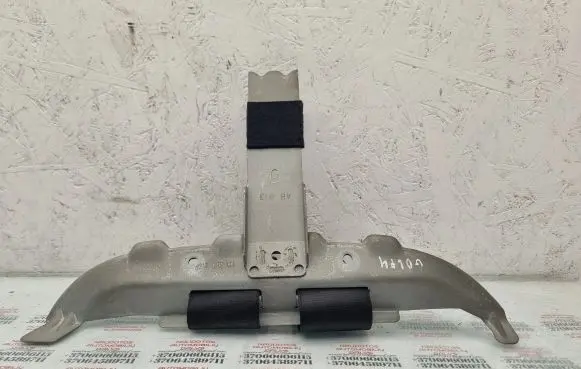 Volkswagen Golf IV Airbag cover 1J1880216B