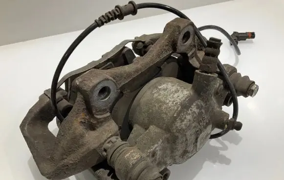 Mercedes-Benz E W212 Front brake caliper