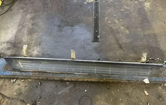 Ford Ranger IV Sill
