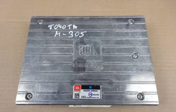 Toyota RAV 4 (XA40) Sound amplifier 862800W381