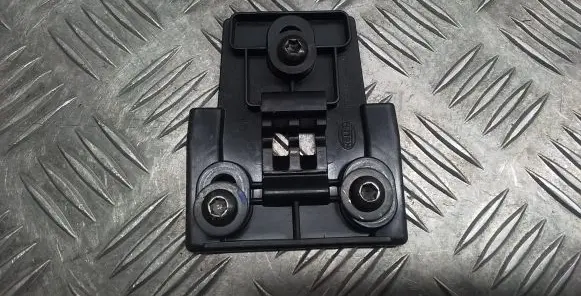 Porsche Cayenne (92A) Headlight/headlamp mounting bracket 17212300